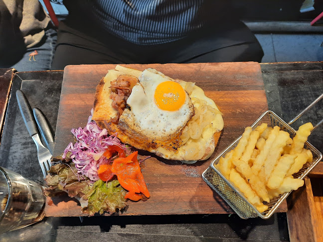 Comentarii opinii despre El Club de la Papa Frita