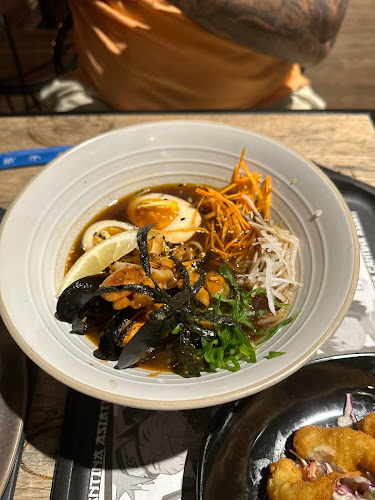 Opinii despre Cantina Asiática în Montevideo - Gastronomía y hostelería