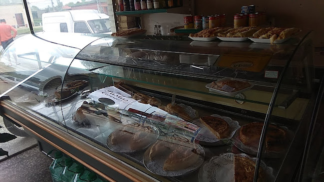 Opinii despre Panadería la familia în Minas - Gastronomía y hostelería