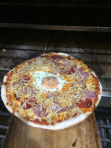 Opinii despre Ta Na Mesa Pizzería în Montevideo - Gastronomía y hostelería