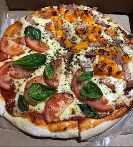 Opinii despre Pizzería Napoli Fray Bentos în Fray Bentos - Gastronomía y hostelería