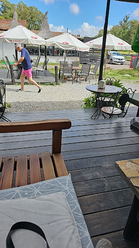 Medialunas Calentitas Solanas - Punta Ballena