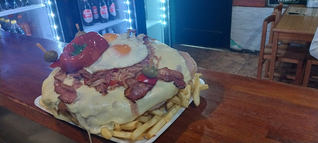 Opinii despre Toronto Pizzería y Chivitería în Montevideo - Gastronomía y hostelería