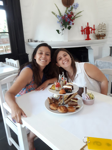 Opinii despre Santoral Restaurante y Posada în Atlántida - Gastronomía y hostelería