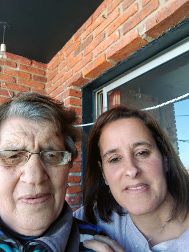 Panaderia Y Confiteria Delicias Y Sabores - Gastronomía y hostelería