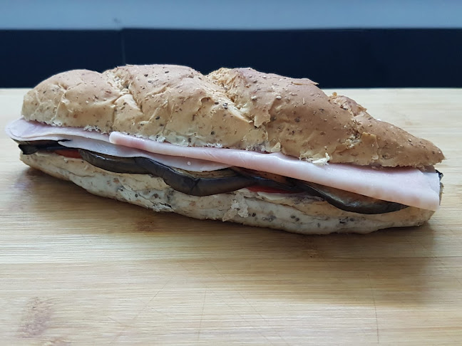 Benny's Montevideo Café Rotisería Almuerzo y Desayuno - Gastronomía y hostelería