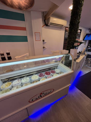 Heladería Calvelini - La Paloma