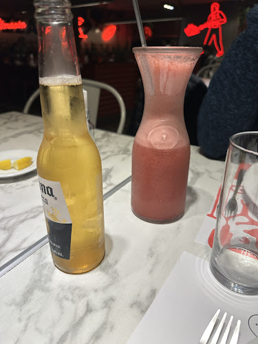 Almacén de pizzas - Punta del Este