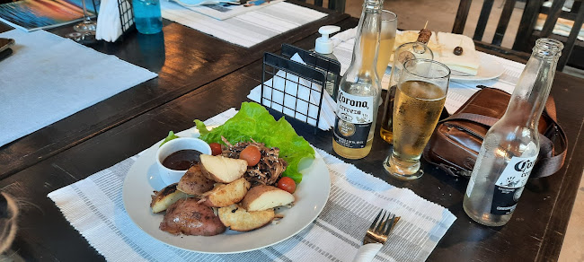 Opinii despre Cyrano Punta del Este în Punta del Este - Gastronomía y hostelería