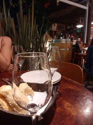 Restaurant y parrillada La Cava - Punta del Este