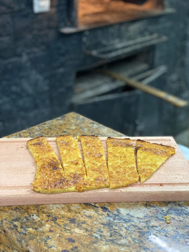 Pizzería Cervantes Tres Cruces - Montevideo