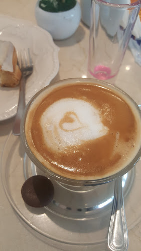 Comentarii opinii despre L'Eclair