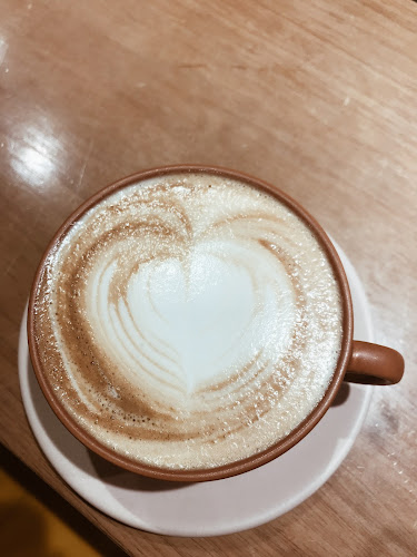 Opinii despre Del Teatro Café în San José de Mayo - Gastronomía y hostelería