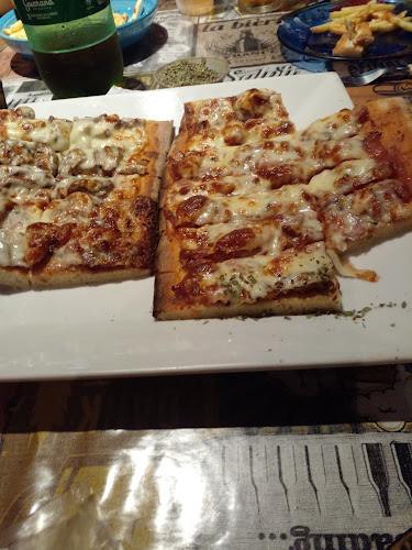 Opinii despre Pizzería La Piedra în Rio Branco - Gastronomía y hostelería