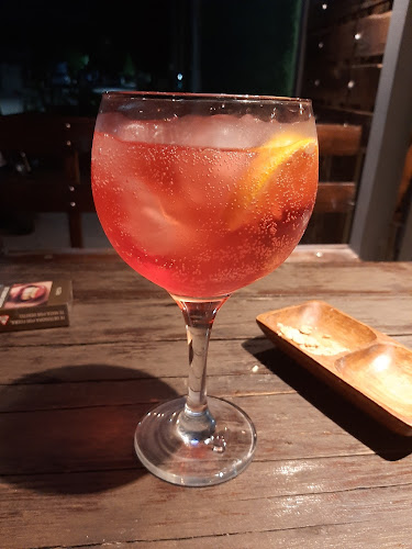 Chucho's Vintage Bar