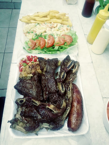 Comentarii opinii despre Provisión LyM y parrillada