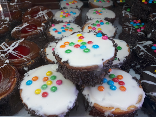 Panadería Rotisería "El Gordo" - Gastronomía y hostelería