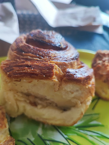 Comentarii opinii despre La Cotidiana Panadería Familiar