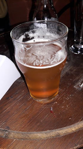 Comentarii opinii despre YAKARÉ BAR