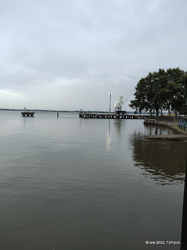 Resto Pizzería Al Timón - Fray Bentos