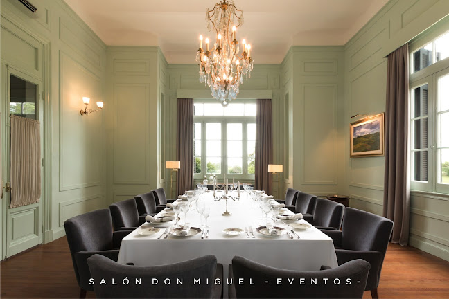 Las Liebres - Restaurante | Hotel