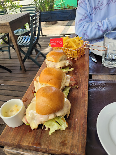 Av. 18 de Julio 1249, 11100 Montevideo, Departamento de Montevideo