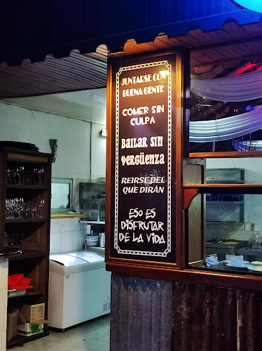 Opinii despre Restaurante El Rancho Canelones în Canelones - Gastronomía y hostelería