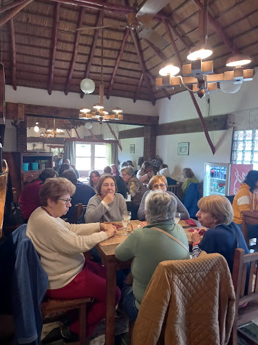Parador Restaurante Los Cardos
