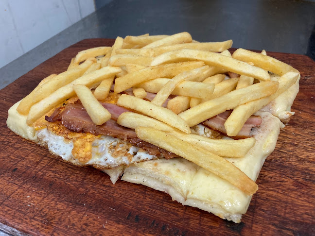 Punto Este - Rotisería - Salto