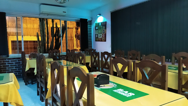 Johnnie's Bar y Restaurante