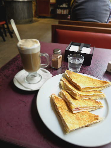 25 de Mayo 485, 11000 Montevideo, Departamento de Montevideo