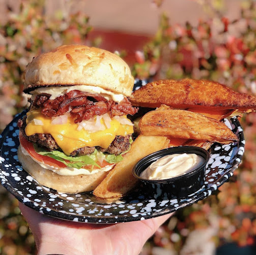 Opinii despre Pan y Vino Almacén de Alimentos în Pando - Gastronomía y hostelería