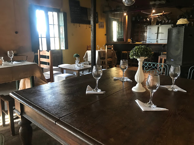 Opinii despre Boliche Laclau în Colonia del Sacramento - Gastronomía y hostelería