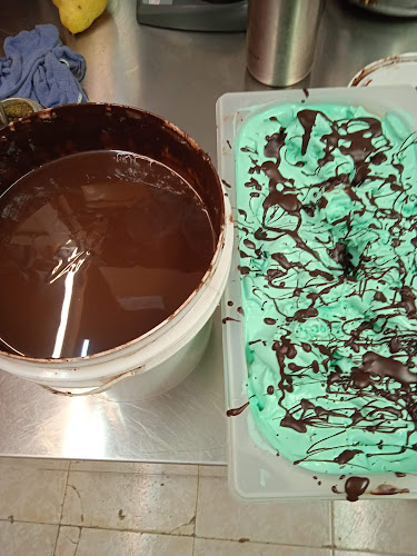 Opinii despre Heladería Buena Onda în Trinidad - Gastronomía y hostelería