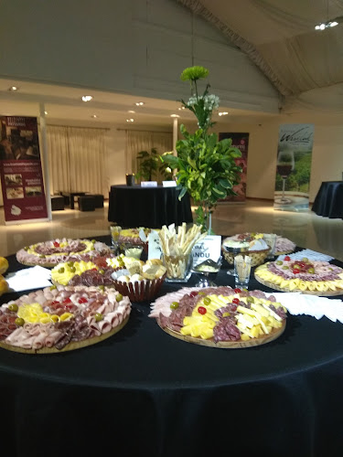 Comentarii opinii despre Vem Resto Cafe