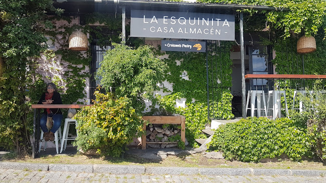 La Esquinita