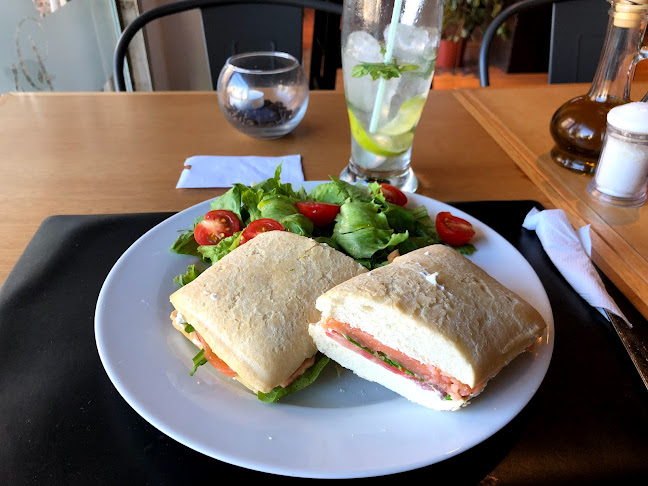 Comentarii opinii despre Praga Restaurant y Café