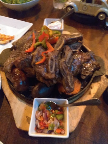 Opinii despre Don Bigote Restaurante în Montevideo - Gastronomía y hostelería