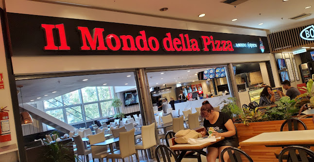 Opinii despre Il mondo della pizza în Montevideo - Gastronomía y hostelería