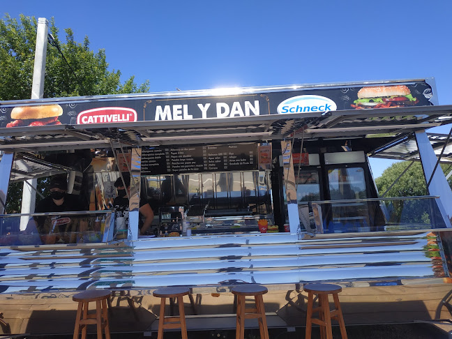 Hamburguesería Mel Y Dan