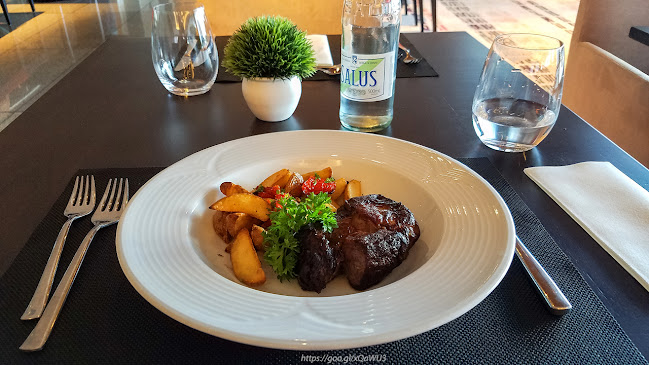 Sudestada Restaurant