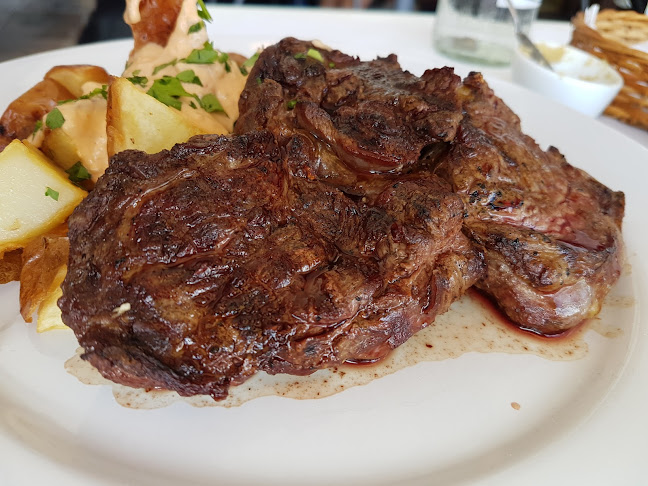 Opinii despre Restaurante La Corniche în Piriápolis - Gastronomía y hostelería