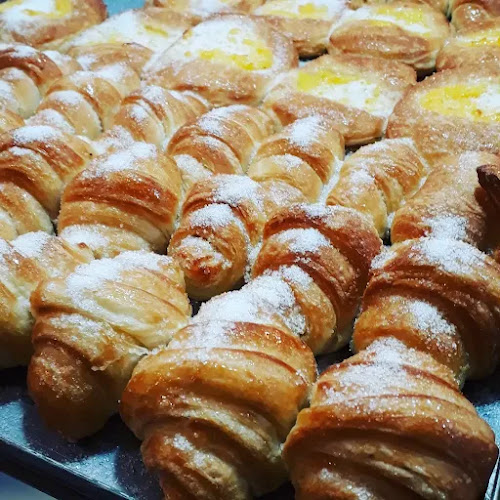 Opinii despre Panadería & Confitería La Palomita 2 în Treinta y Tres - Gastronomía y hostelería