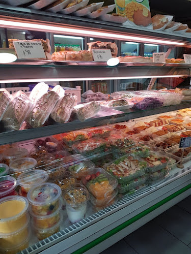 Montes Confitería - Gastronomía y hostelería