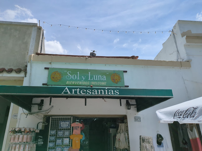 Comentarii opinii despre Sol Y Luna