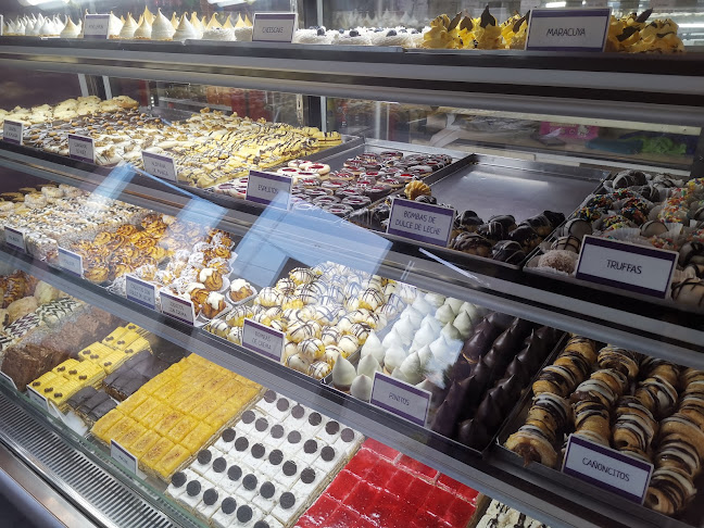 Opinii despre Panadería La Nueva Espiga în Carmelo - Gastronomía y hostelería