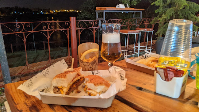 Opinii despre Amarras South în Salto - Gastronomía y hostelería