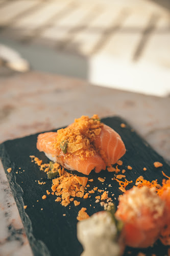 Kaiseki (sushi y poke bowls) - Ciudad de la Costa