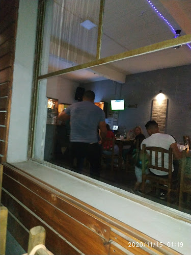 Opinii despre LOS JUANES RESTO BAR în Florida - Gastronomía y hostelería