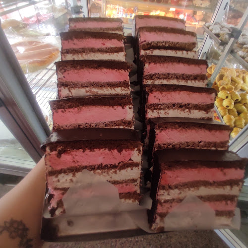 Comentarii opinii despre Panadería VARADEROS I